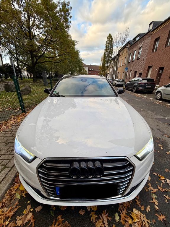 Audi A6 172.000 km 19.500 € Duisburg 47053