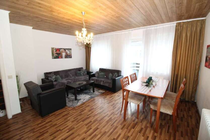 Wohnung zum Kaufen in Duisburg Hochfeld 119.000 € 81 m²