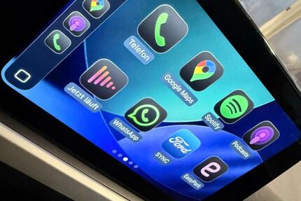 Ford Kuga 70.000 km 17.800 € Bottrop 46236