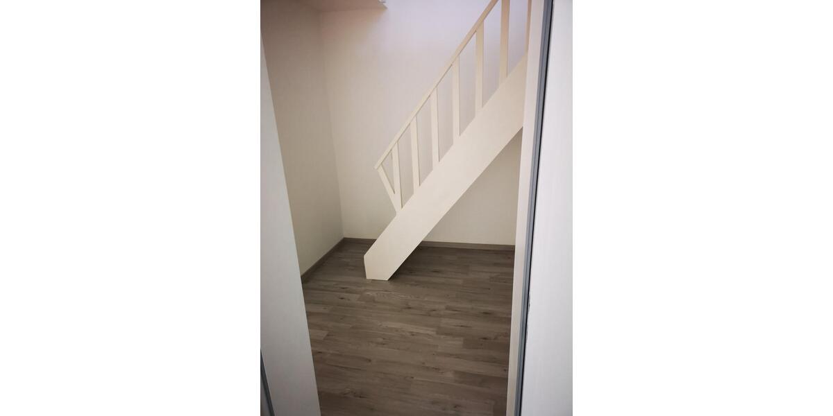 Maisonettenwohnung Duisburg Rheinhausen - 4 Zimmer, 124 m&sup2;, 1.300&euro; | Angebot:24652210