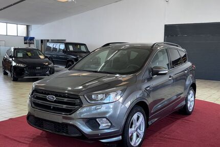 Ford Kuga 61.000 km 14.990 &euro; Oberhausen 46047