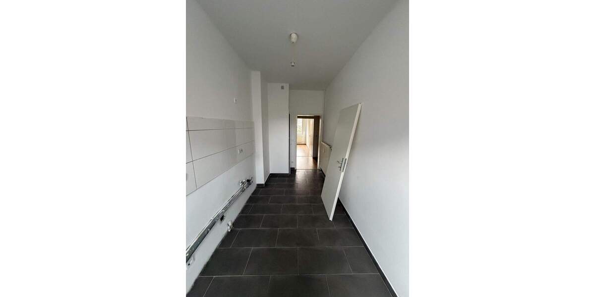 Etagenwohnung Duisburg Mittelmeiderich - 3 Zimmer, 61 m&sup2;, 500&euro; | Angebot:24909560