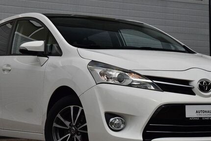 Toyota Verso 75.301 km 12.499 € Geldern 47608