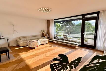 Wohnung Düsseldorf Stadtbezirk 6 - 4 Zimmer, 121 m&sup2;, 665.000&euro; | Angebot:27098629