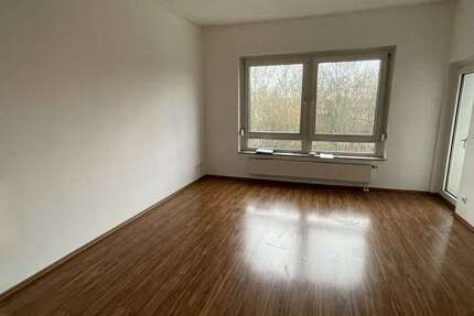 Wohnung Düsseldorf Stadtbezirk 2 - 3 Zimmer, 65 m&sup2;, 721&euro; | Angebot:25752574