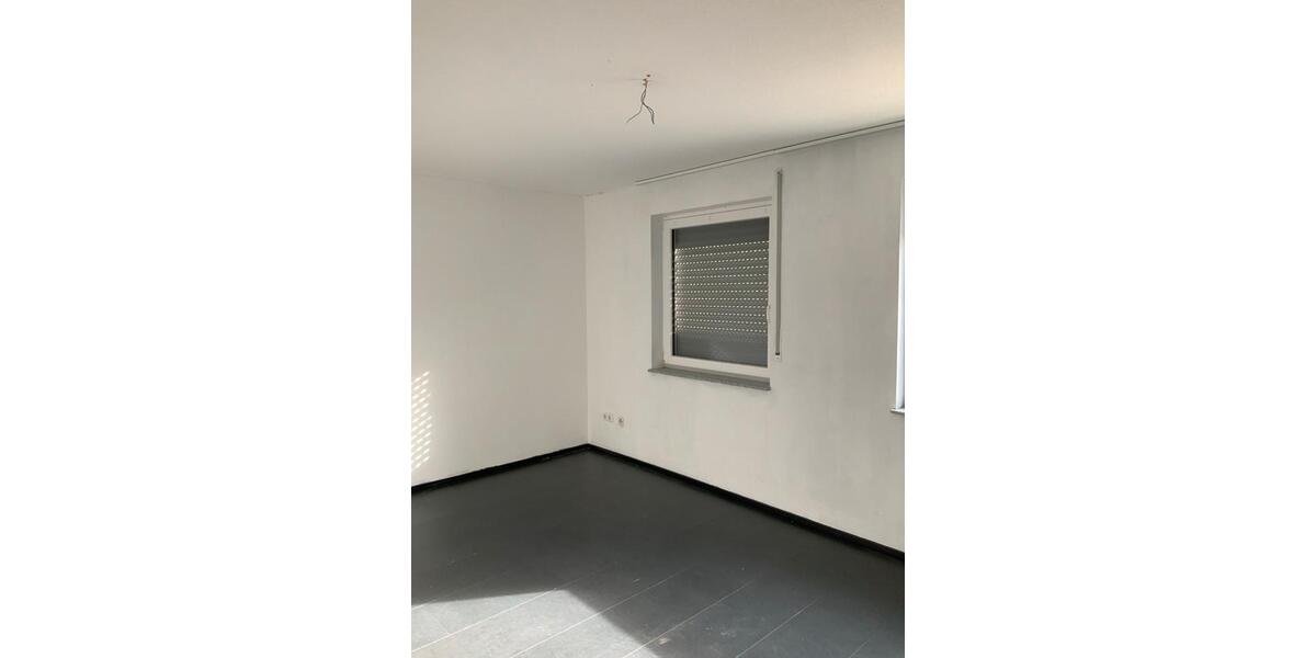 Etagenwohnung Duisburg Walsum - 2 Zimmer, 67 m&sup2;, 388&euro; | Angebot:26341729