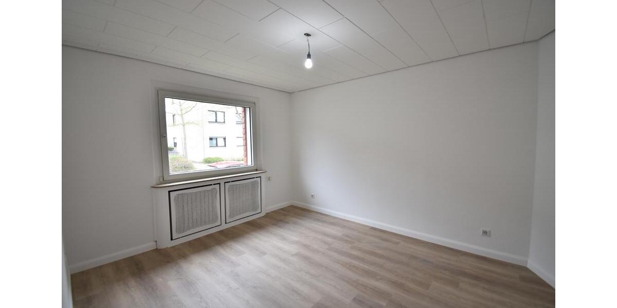 Erdgeschoßwohnung Duisburg Angerhausen - 2.5 Zimmer, 75 m&sup2;, 895&euro; | Angebot:26235370