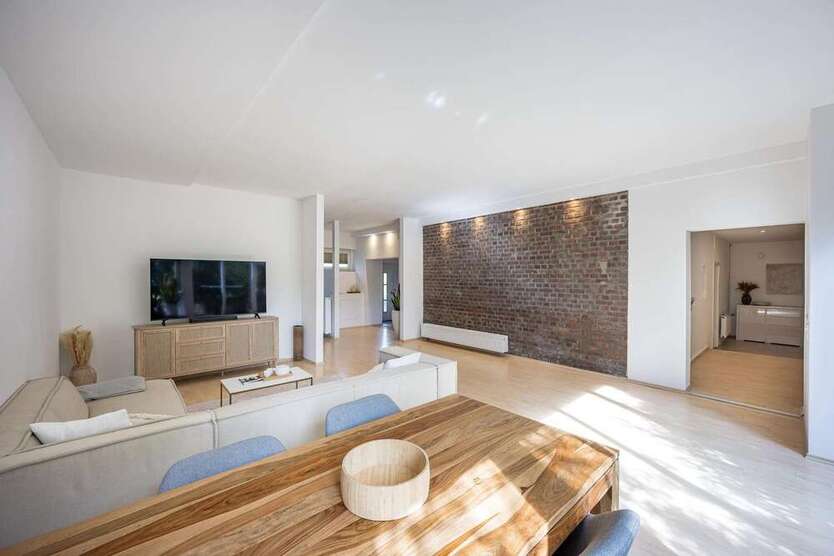 Haus zum Kaufen in Korschenbroich 435.000 € 114 m²