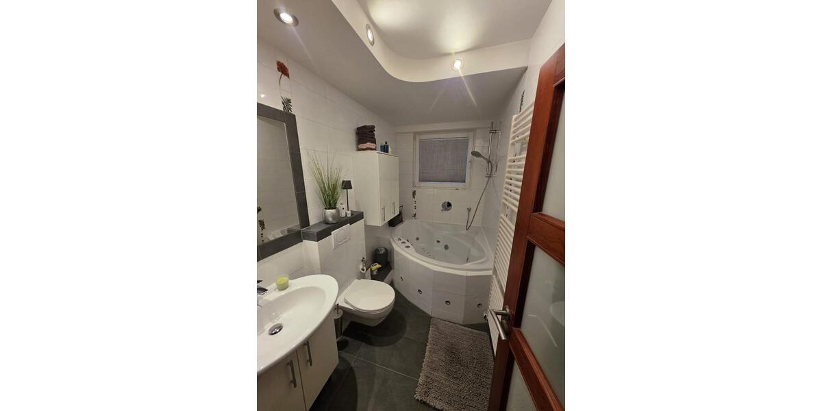 Terrassenwohnung Oberhausen Biefang - 3.5 Zimmer, 63 m&sup2;, 155.000&euro; | Angebot:25589872