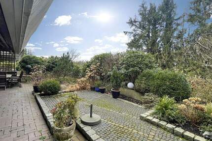 Repräsentative Terrassenwohnung in Mülheim-Holthausen mit Doppelgarage! 4 zimmer