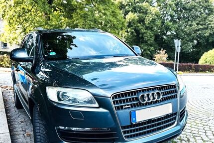Audi 200