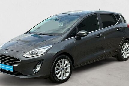 Ford Fiesta 67.822 km 11.880 € Wesel 46483