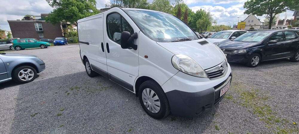 Opel Vivaro 63.792 km 10.450 € Dorsten 46284