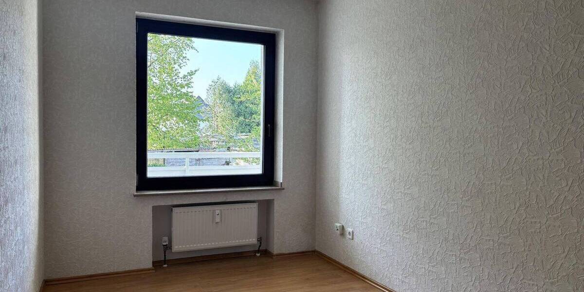 Etagenwohnung Duisburg Hochheide - 3 Zimmer, 76 m&sup2;, 169.000&euro; | Angebot:26391465