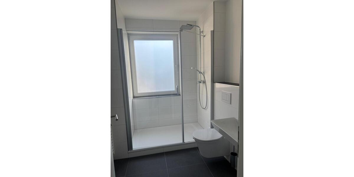 Etagenwohnung Duisburg Huckingen - 2 Zimmer, 86 m&sup2;, 950&euro; | Angebot:26145718