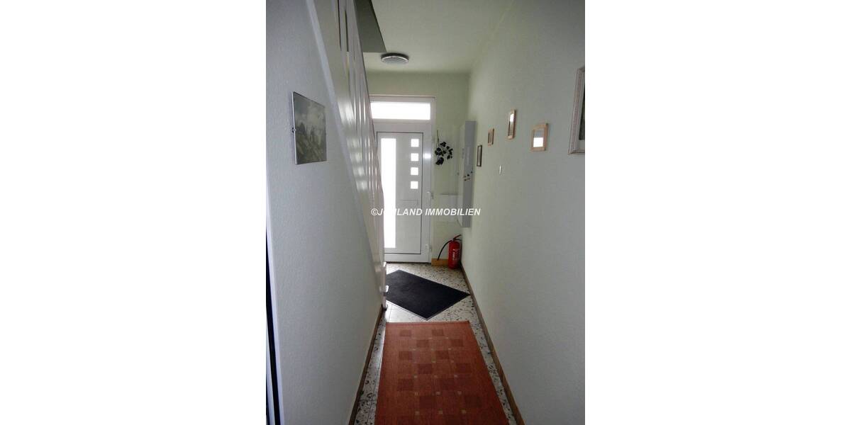 Mehrfamilienhaus, Wohnhaus Oberhausen Stadtmitte - 6 Zimmer, 128 m&sup2;, 339.000&euro; | Angebot:25697531