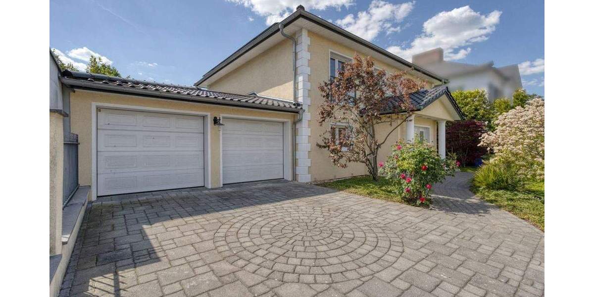 Einfamilienhaus Meerbusch Büderich - 6 Zimmer, 274 m&sup2;, 2.350.000&euro; | Angebot:25389356