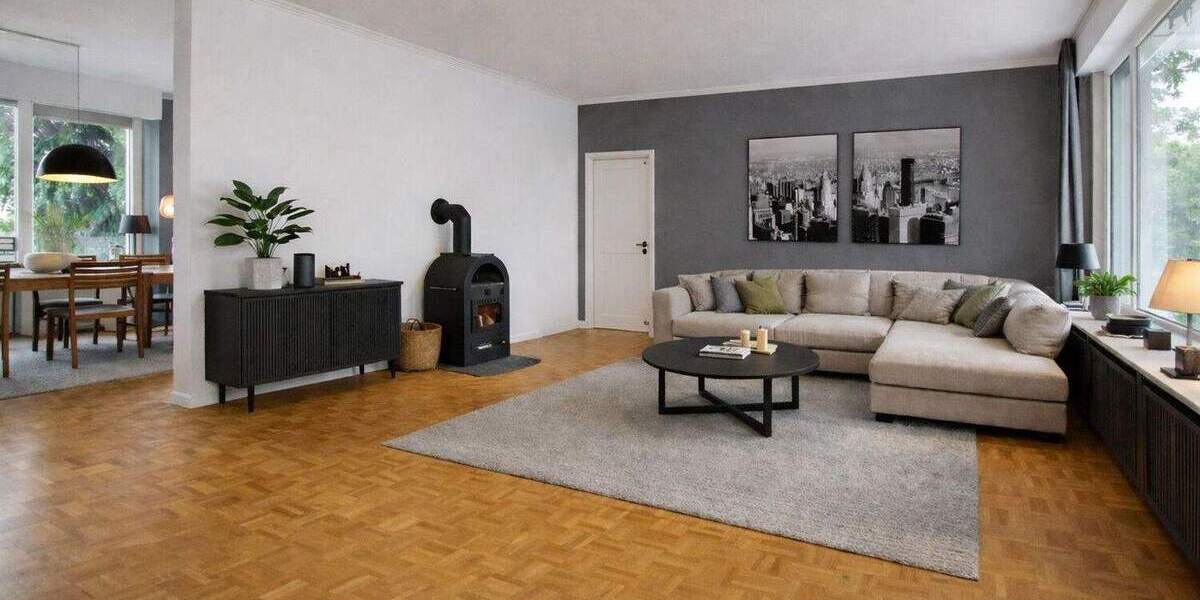 Einfamilienhaus Duisburg / Huckingen Huckingen - 7 Zimmer, 243 m&sup2;, 999.000&euro; | Angebot:25360366