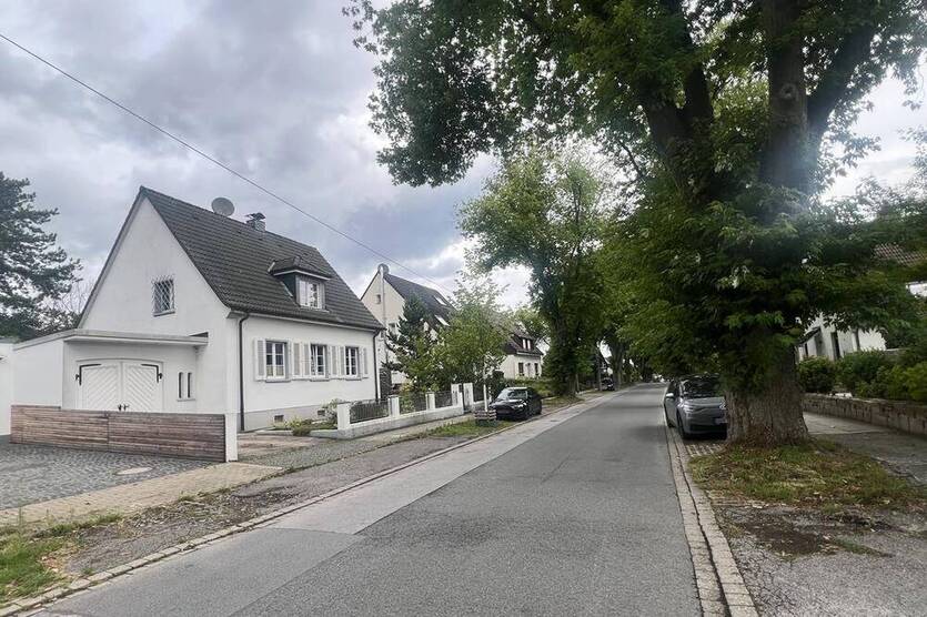Mein Traum vom Wohnen! Einfam.-Haus mit 4½ Zimmern, Garage & Terrasse in Heidhausen