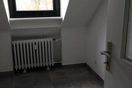 Wohnung Neuss Furth-Mitte - 3 Zimmer, 65 m&sup2;, 750&euro; | Angebot:26358771