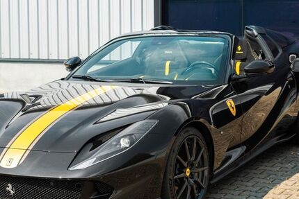 Ferrari 812 7.000 km 420.000 € Essen 45136