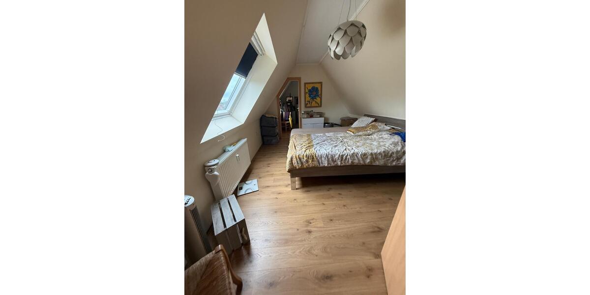 Maisonettenwohnung Duisburg Walsum - 5 Zimmer, 110 m&sup2;, 1.480&euro; | Angebot:25334344