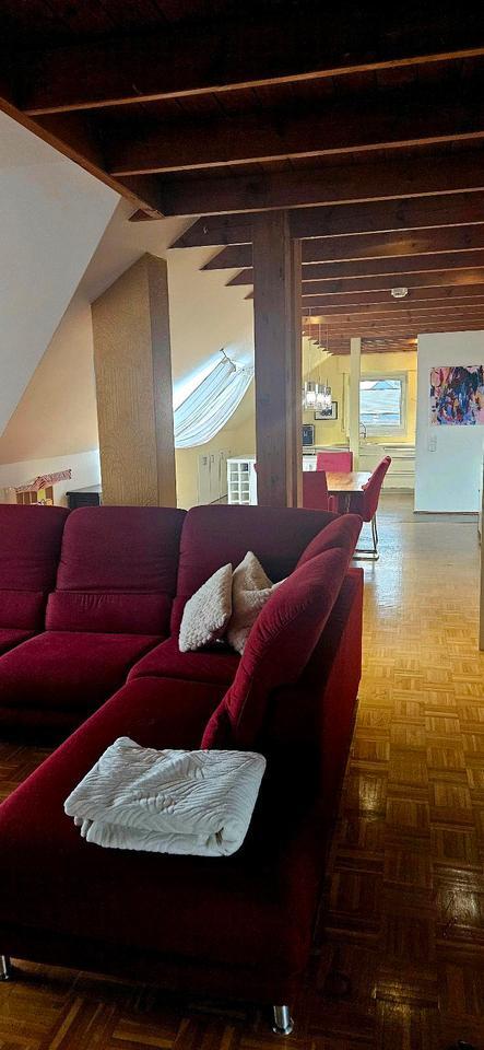 Große und helle Penthouse Wohnung zu verkaufen modernisiert zimmer