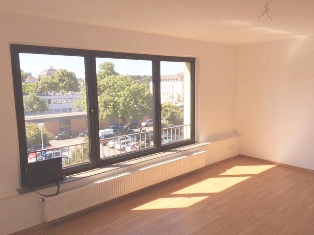 Etagenwohnung Krefeld - 4 Zimmer, 83 m&sup2;, 747&euro; | Angebot:26382820