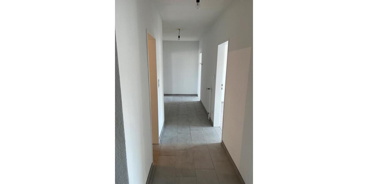 Dachgeschoßwohnung Gelsenkirchen Erle - 4 Zimmer, 108 m&sup2;, 780&euro; | Angebot:26122536