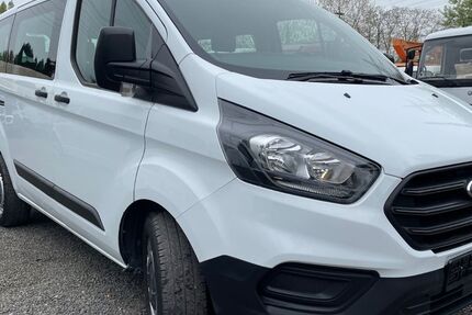 Ford Tourneo Custom 90.000 km 17.900 &euro; Essen 45309