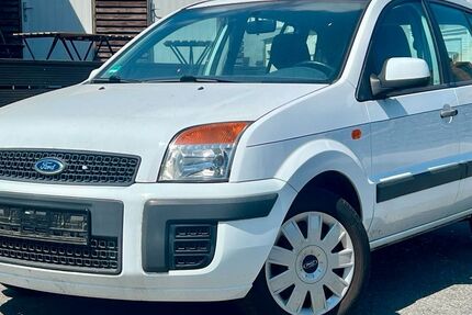 Ford Fusion 70.268 km 3.200 &euro; Gelsenkirchen 45884
