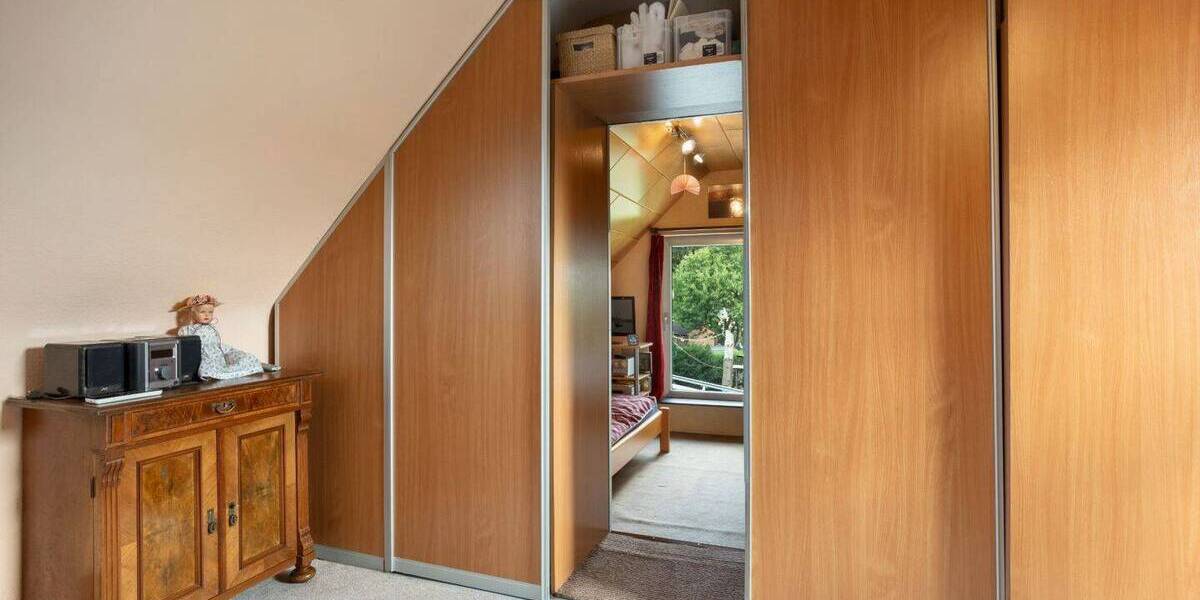 Einfamilienhaus Krefeld Oppum - 6 Zimmer, 128 m&sup2;, 369.000&euro; | Angebot:26391627