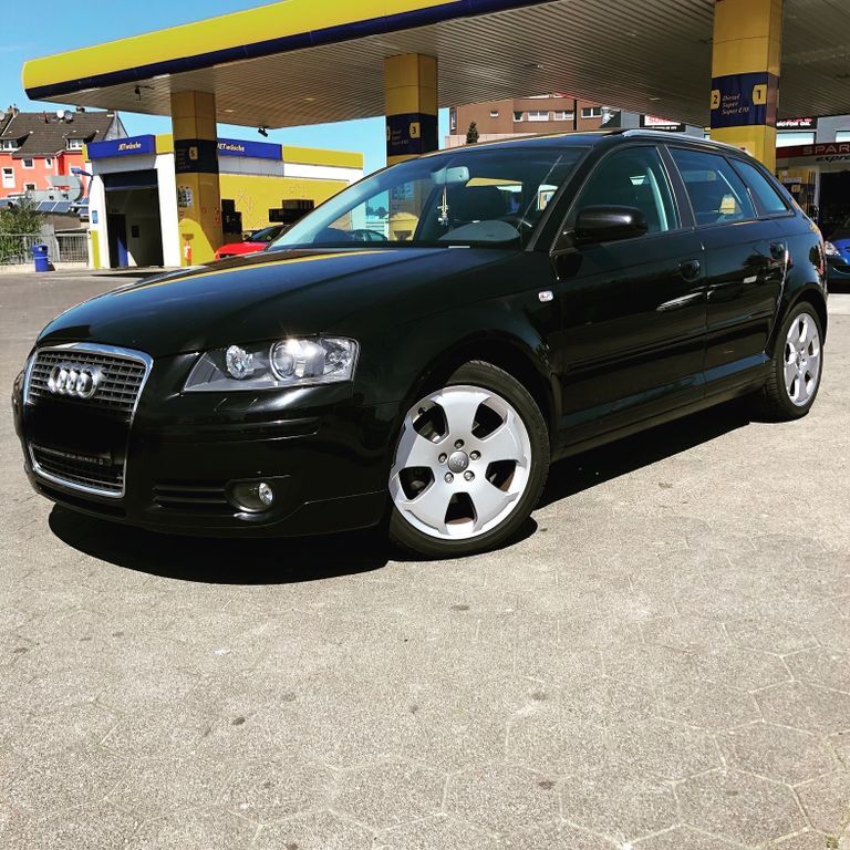 Audi A3 189.000 km 5.890 € Düsseldorf 40549