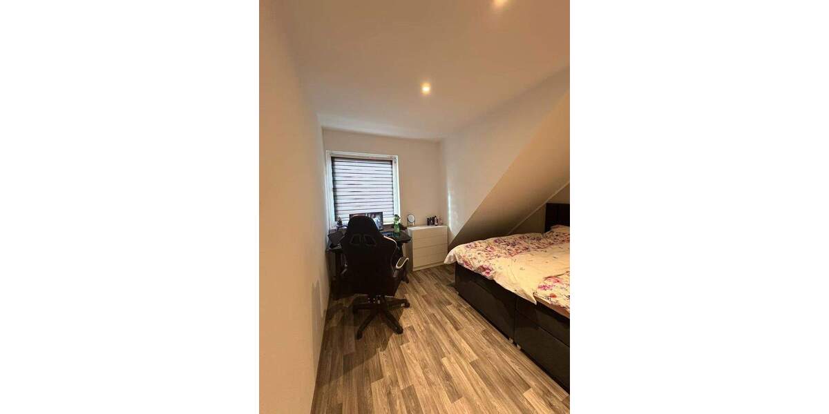 Etagenwohnung Krefeld Stadtmitte - 2 Zimmer, 48 m&sup2;, 550&euro; | Angebot:25659255