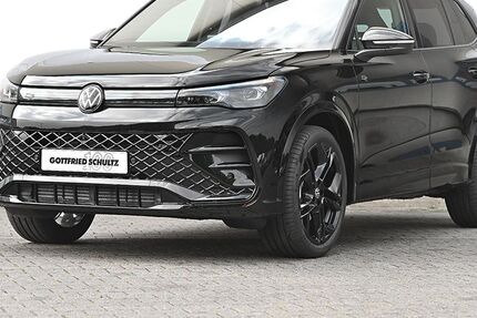 VW Tiguan 8.490 km 59.880 € Wuppertal 42109