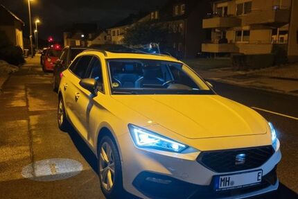 Seat Leon 80.600 km 22.800 &euro; Mülheim 45475