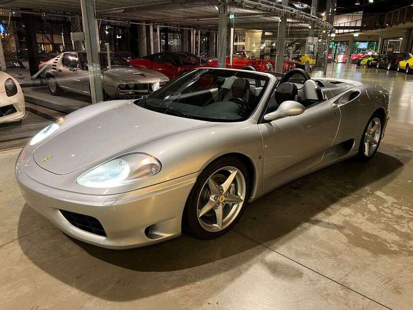 Ferrari 360 5.000 km 129.000 € Düsseldorf 40591