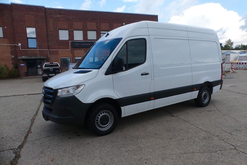 Mercedes-Benz Sprinter 90.637 km 28.950 € Essen 45309