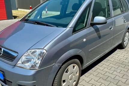 Opel Meriva 56.600 km 3.200 &euro; Oberhausen 46145