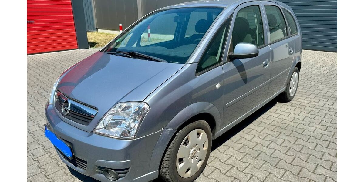 Opel Meriva 56.600 km 3.200 &euro; Oberhausen 46145