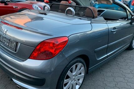 Peugeot 207 108.000 km 5.750 &euro; Moers 47443