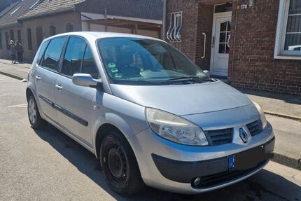 Renault Scenic 110.000 km 2.100 &euro; Krefeld 47839
