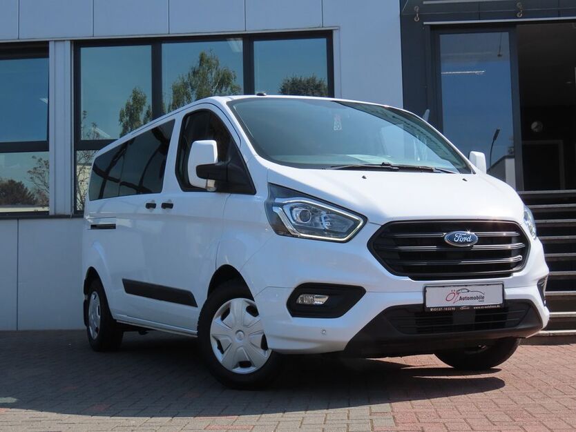 Ford Transit Custom 67.073 km 20.900 € Neuss 41469