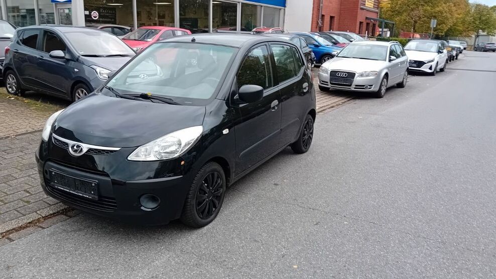 Hyundai i10 93.550 km 3.999 € Duisburg 47269