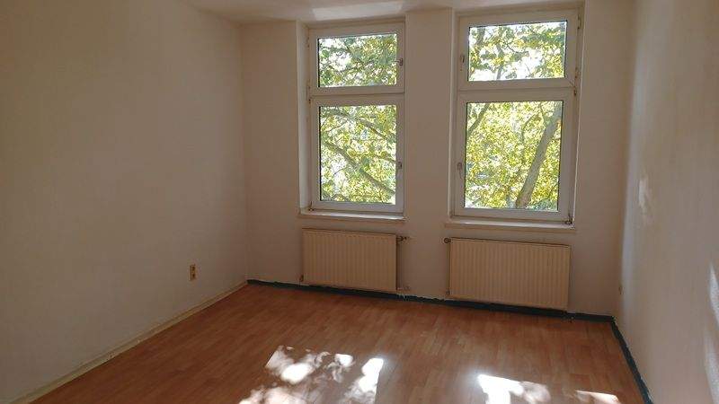 Wohnen am Moltkeviertel: Helle 2-Zimmer-Wohnung mit Altbau-Charme in Essen 2 zimmer