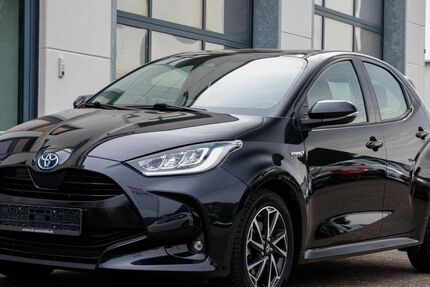 Toyota Yaris 37.000 km 19.709 € Bochum 44807