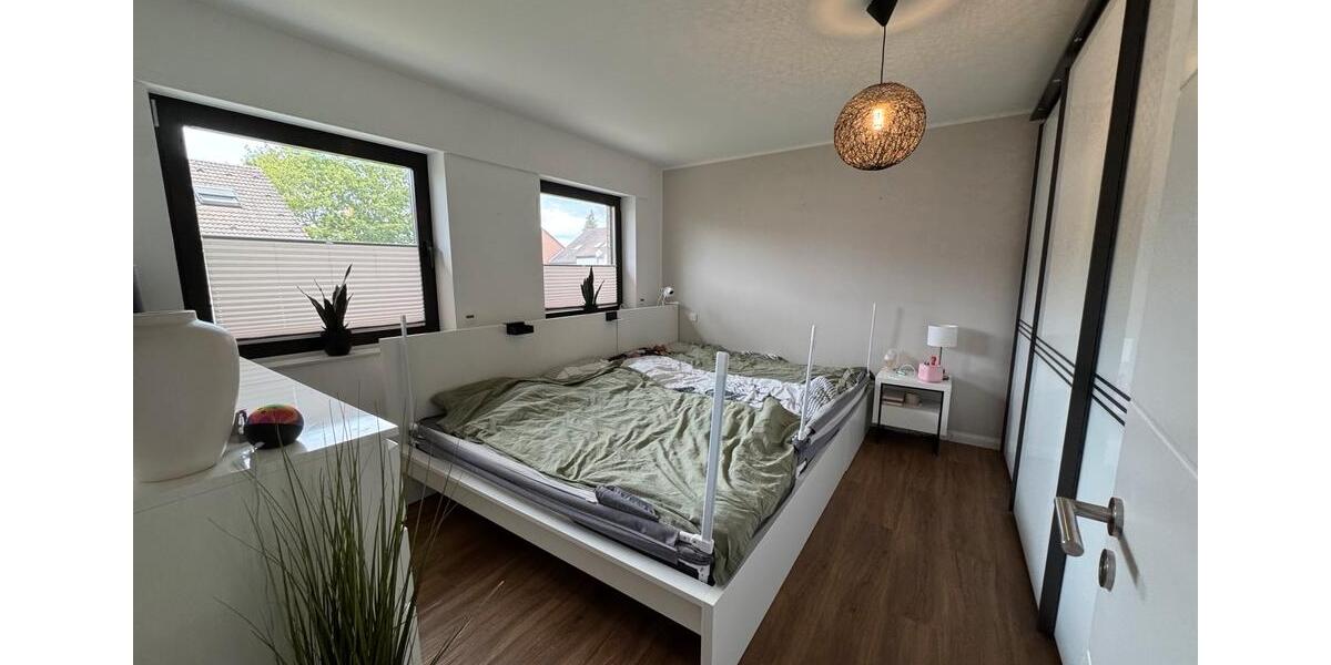 Reihenhaus Kaarst - 6 Zimmer, 151 m&sup2;, 595.000&euro; | Angebot:27137121