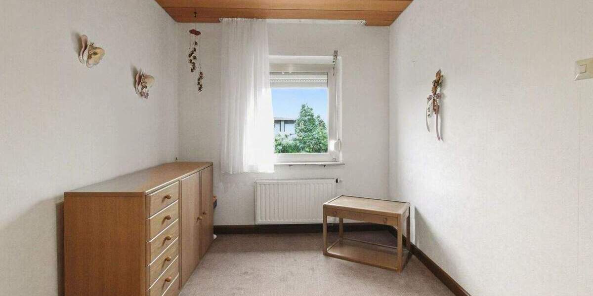 Reihenmittelhaus Moers Hochstraß - 3 Zimmer, 83 m&sup2;, 249.000&euro; | Angebot:25718199