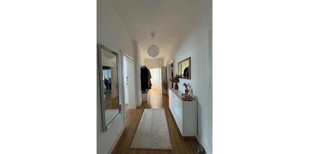 Etagenwohnung Wülfrath - 4 Zimmer, 110 m&sup2;, 975&euro; | Angebot:25291645