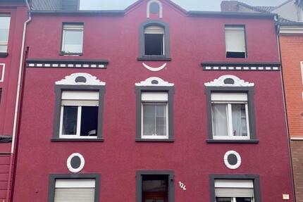 Haus Duisburg Rheinhausen - 11 Zimmer, 274 m&sup2;, 299.000&euro; | Angebot:24601750